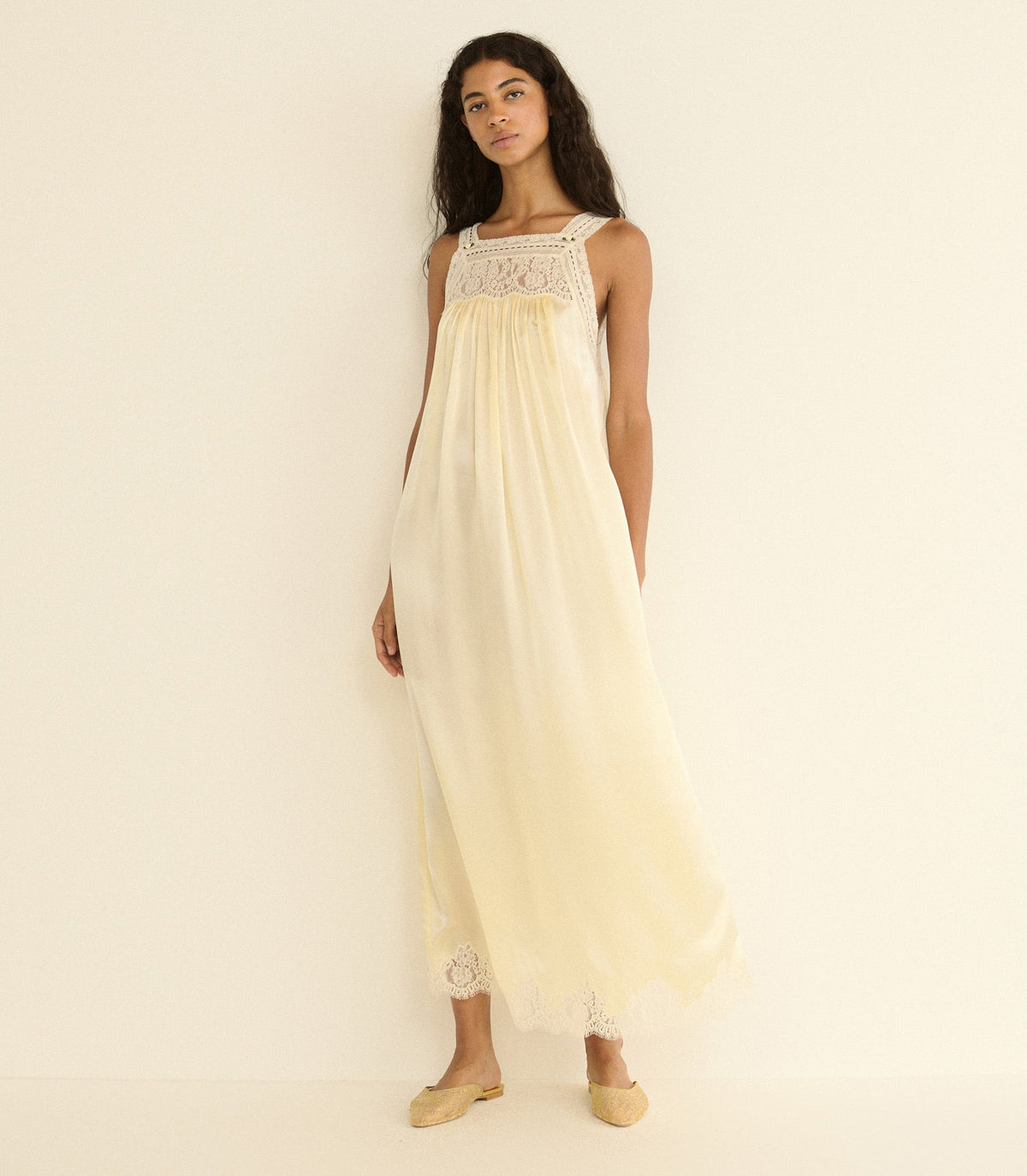 LUCIANE DRESS -- VANILLA